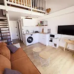 Duplex Avec Vue Sur La Marina, Residence Avec Piscine