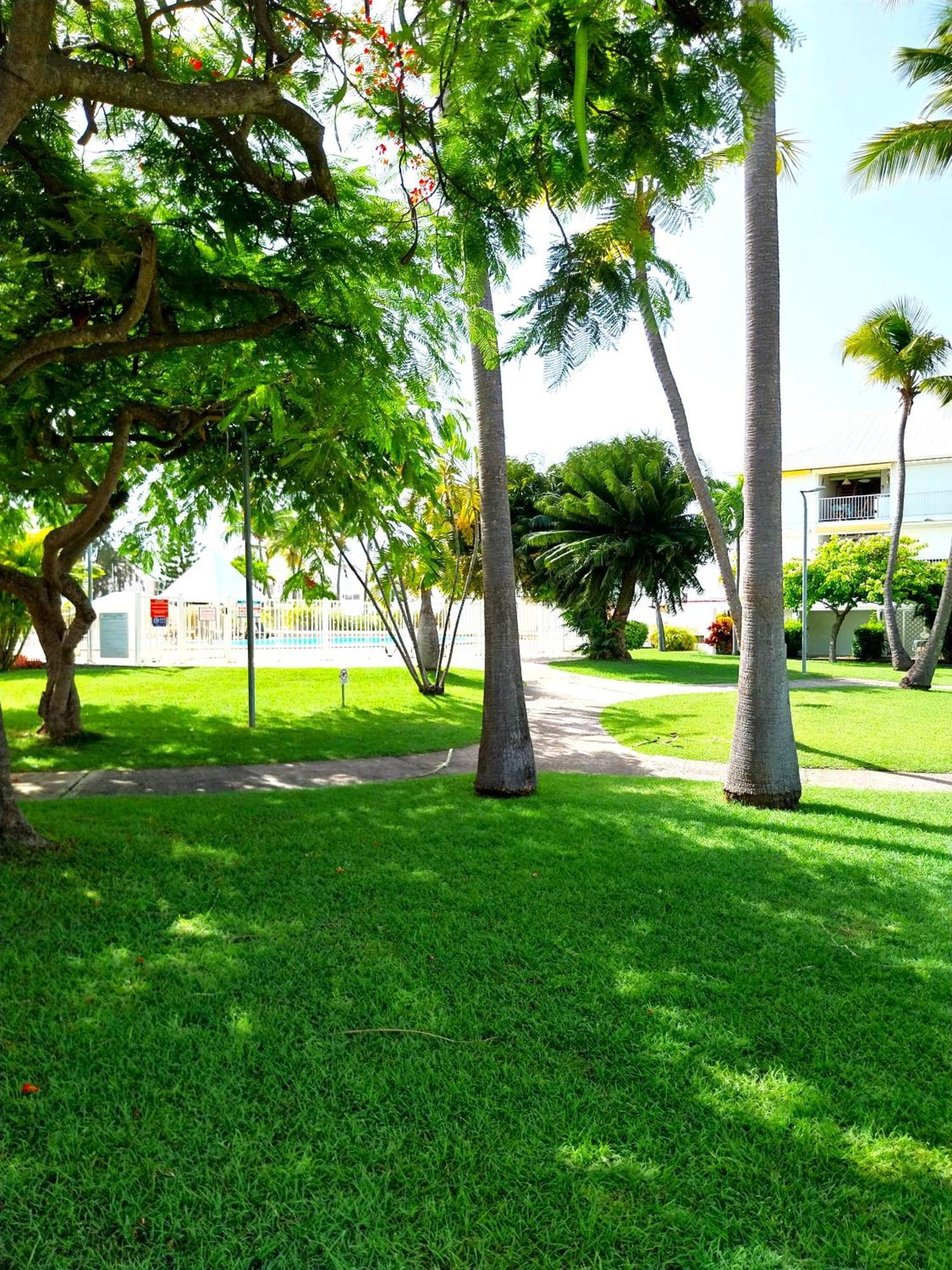 Duplex Avec Vue Sur La Marina, Avec Piscine *