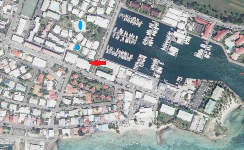 Duplex Avec Vue Sur La Marina, Avec Piscine Appartement *