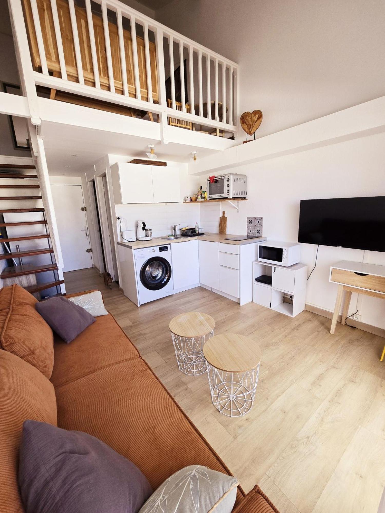 Appartement Duplex Avec Vue Sur La Marina, Avec Piscine *
